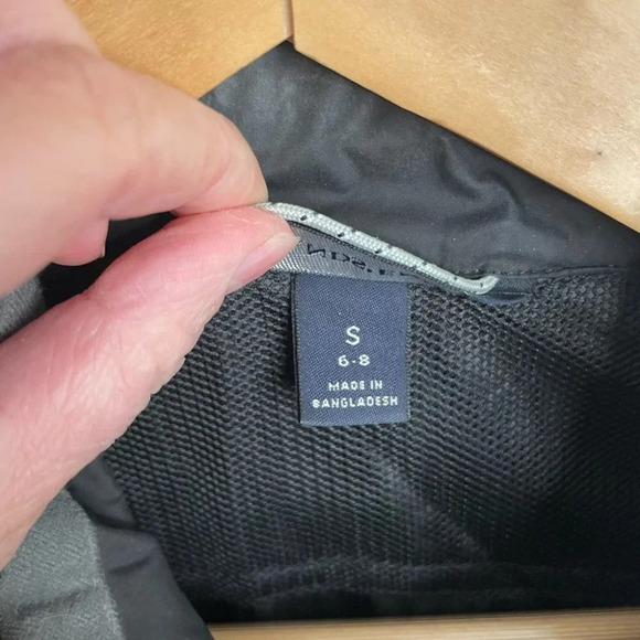 Lands end black vest athletic size small - Picture 4 of 8